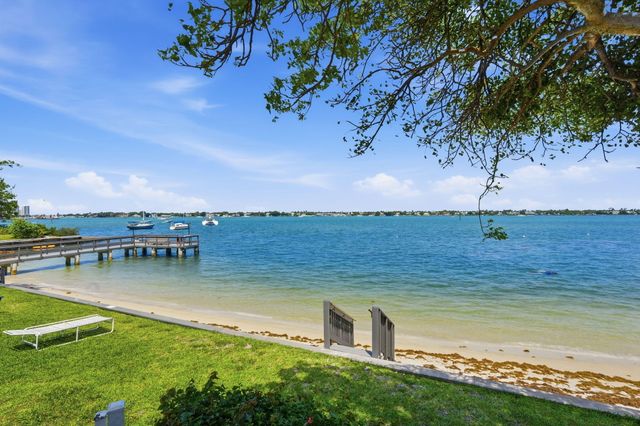 5600 N Flagler Drive 1110, West Palm Beach, FL 33407