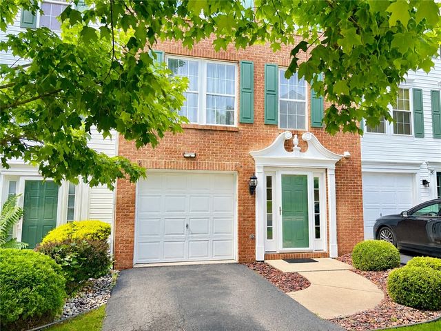 48 Links Dr, Shenango Twp, PA 16101