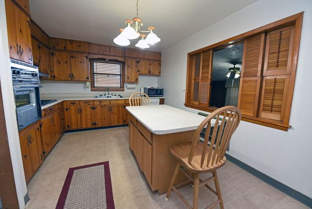 33 Dover Road, Blairsville, GA 30512