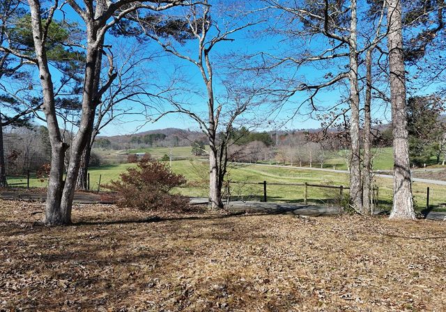 33 Dover Road, Blairsville, GA 30512