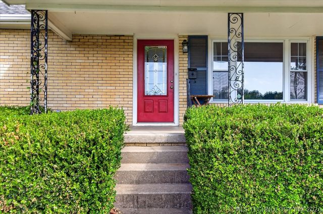 140 Fleetwood Place, Bartlesville, OK 74006