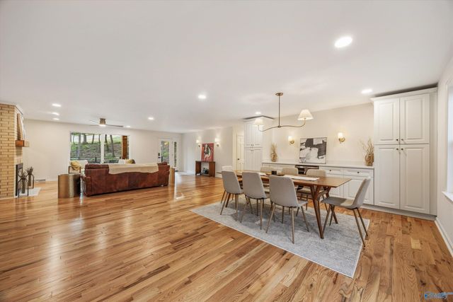 901 Tannahill Drive SE, Huntsville, AL 35802