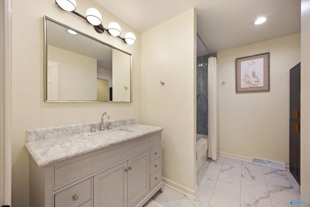 901 Tannahill Drive SE, Huntsville, AL 35802