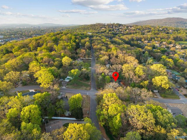 901 Tannahill Drive SE, Huntsville, AL 35802
