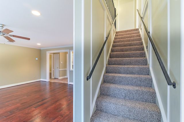 3513 Meadowside Drive, Bedford, TX 76021