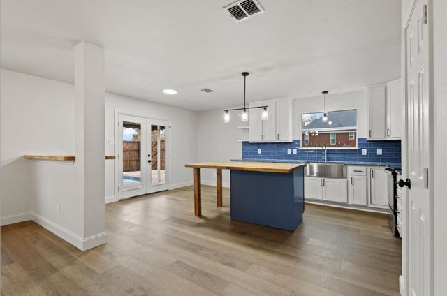 1713 Pebblebrook Lane, Sherman, TX 75092