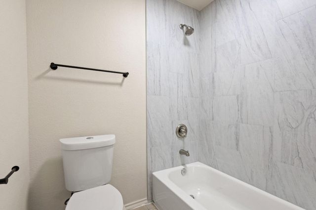 1713 Pebblebrook Lane, Sherman, TX 75092