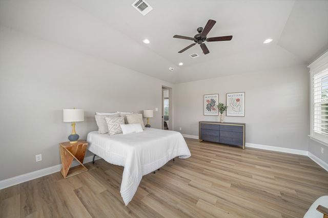 1307 Upland Retreat Place, Houston, TX 77043