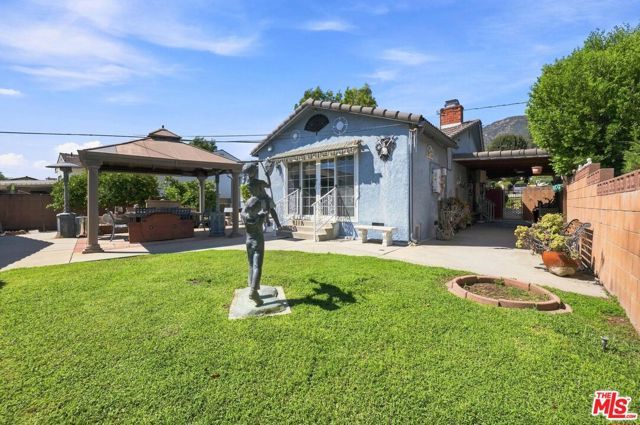 2402 Teasley Street, La Crescenta, CA 91214