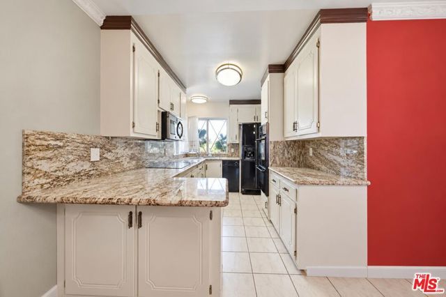 2402 Teasley Street, La Crescenta, CA 91214