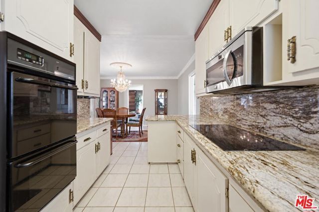 2402 Teasley Street, La Crescenta, CA 91214