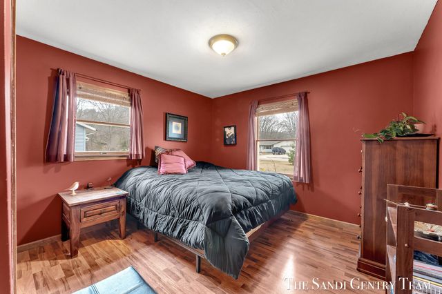 17908 Shore Acres Road, Grand Haven, MI 49417