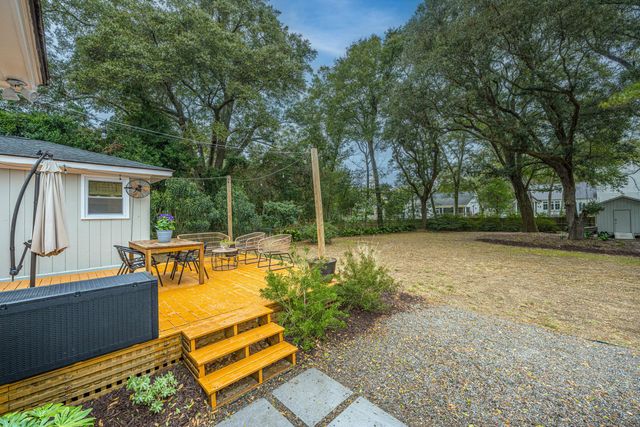 316 6th Avenue, Mount Pleasant, SC 29464