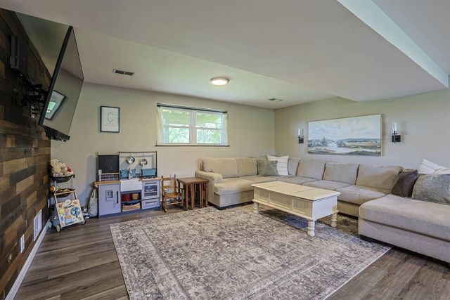 941 Hillview Road, Alexandria, KY 41001