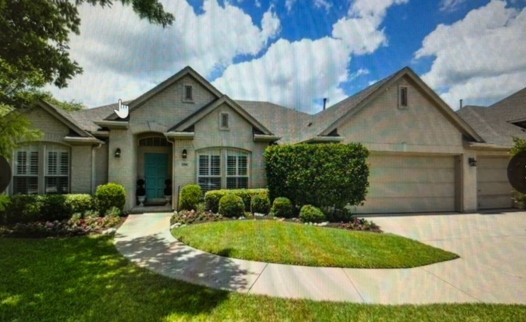 2705 Cliffwood Drive, Grapevine, TX 76051