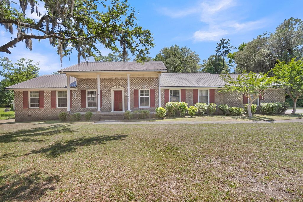 1322 Old Fort Road, Moncks Corner, SC 29461