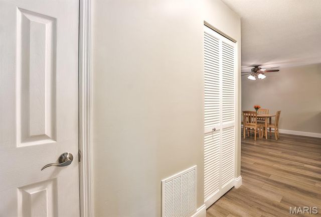 12966 Bryce Canyon Drive B, Maryland Heights, MO 63043