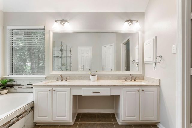 26 Almond Branch Place, The Woodlands, TX 77382