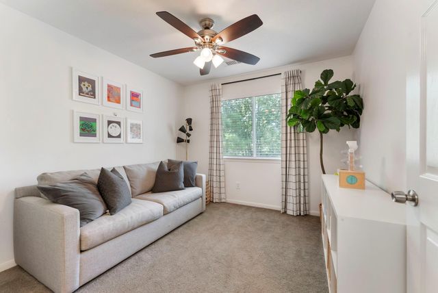 26 Almond Branch Place, The Woodlands, TX 77382