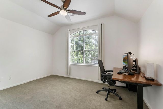 26 Almond Branch Place, The Woodlands, TX 77382
