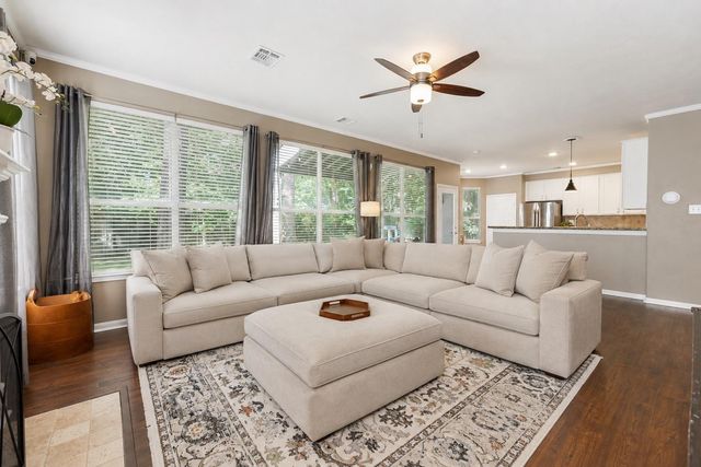 26 Almond Branch Place, The Woodlands, TX 77382