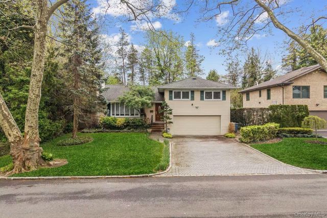 35 Hilldale Road, Albertson, NY 11507