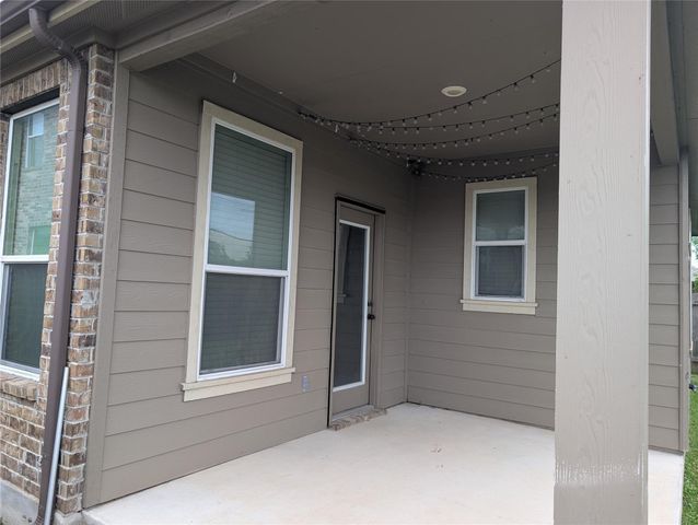 2471 Sunrise RD 8, Round Rock, TX 78664