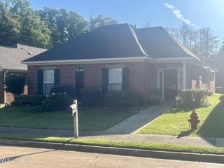 603 Camdenpark Drive, Ridgeland, MS 39157