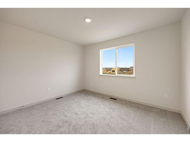 525 S 10th St, Berthoud, CO 80513