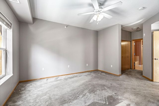 2405 39th Avenue NE 205, Saint Anthony, MN 55421
