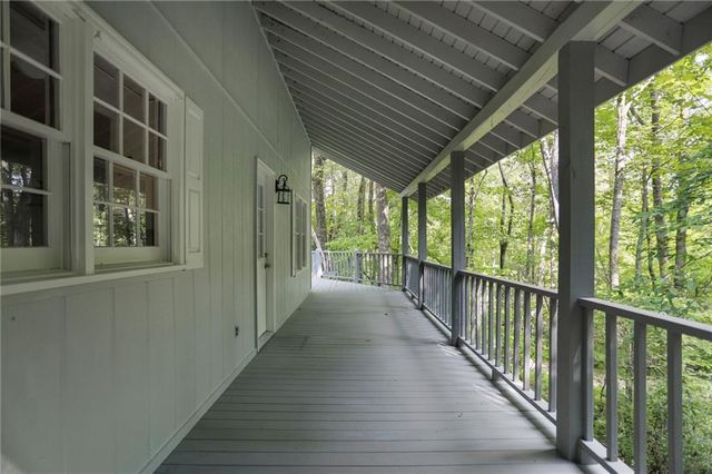202 Crystal Hills Rd, Clarkesville, GA 30523