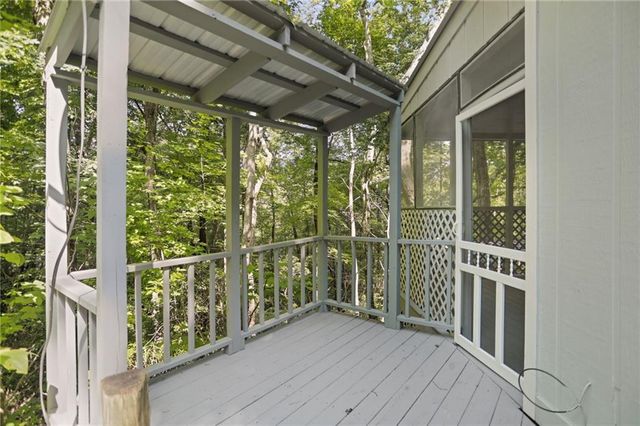202 Crystal Hills Rd, Clarkesville, GA 30523