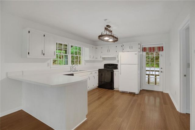 202 Crystal Hills Rd, Clarkesville, GA 30523