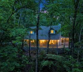 202 Crystal Hills Rd, Clarkesville, GA 30523