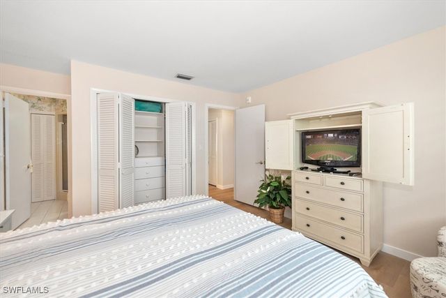 1065 Gulf Shore BLVD N 205, Naples, FL 34102