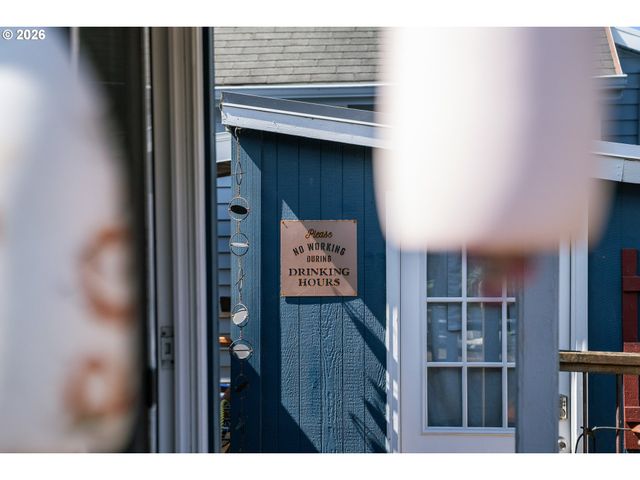 211 S 2ND Ave, Rockaway Beach, OR 97136