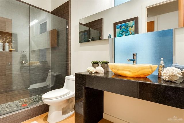 2404 S 43rd Street, Mcallen, TX 78503