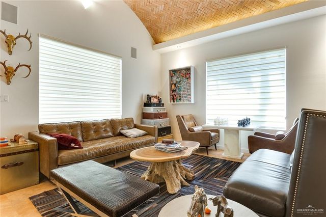 2404 S 43rd Street, Mcallen, TX 78503