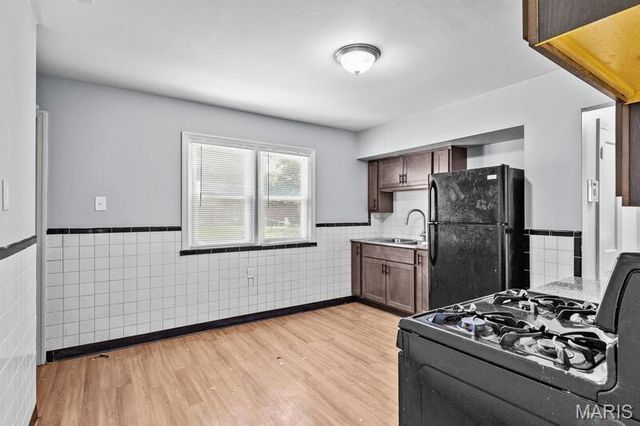 1210 Saint Richard Drive, Florissant, MO 63031
