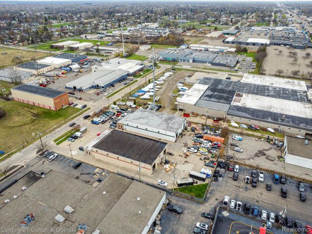 32639 Industrial Road, Garden City, MI 48135