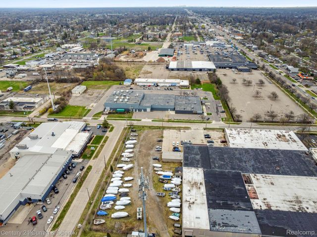 32639 Industrial Road, Garden City, MI 48135