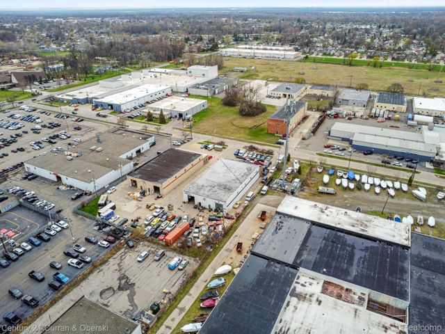 32639 Industrial Road, Garden City, MI 48135