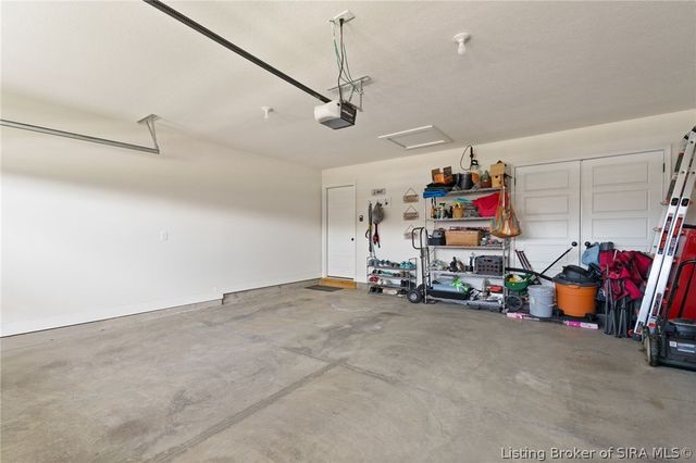 5527 Limestone Creek Drive, Charlestown, IN 47111