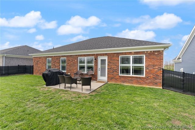 5527 Limestone Creek Drive, Charlestown, IN 47111