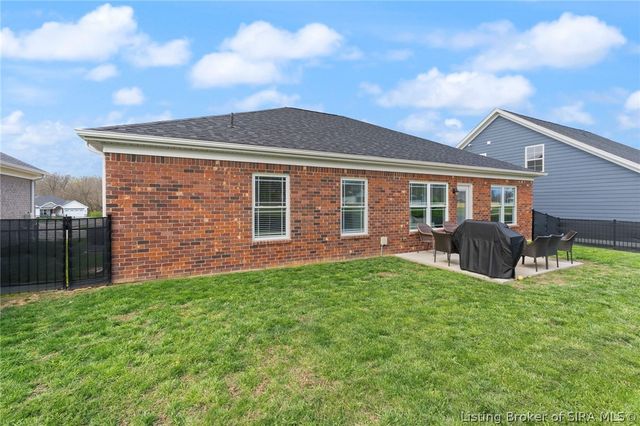 5527 Limestone Creek Drive, Charlestown, IN 47111