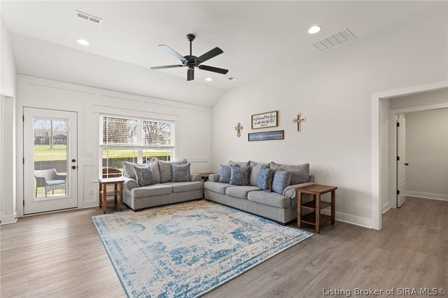 5527 Limestone Creek Drive, Charlestown, IN 47111