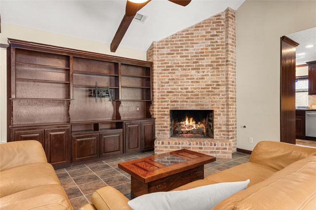 2011 River Falls Drive, Houston, TX 77339