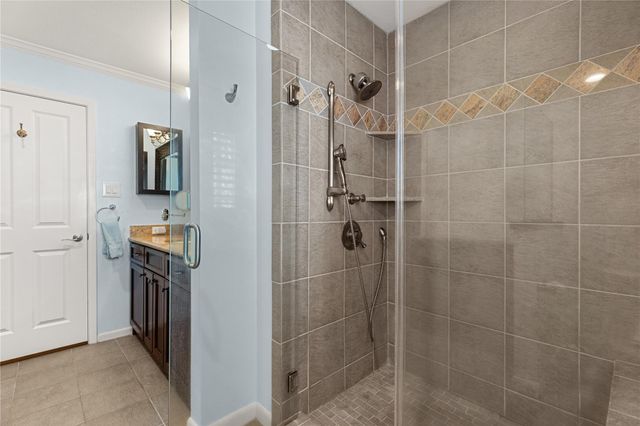 2011 River Falls Drive, Houston, TX 77339