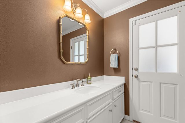 2011 River Falls Drive, Houston, TX 77339
