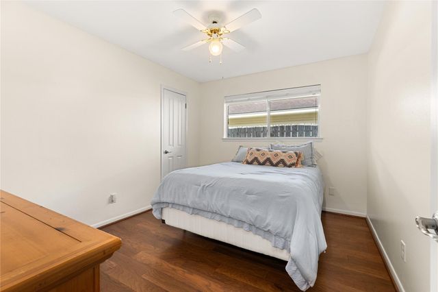 2011 River Falls Drive, Houston, TX 77339